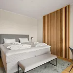 Bellevue Penthouse - Exclusive Design *