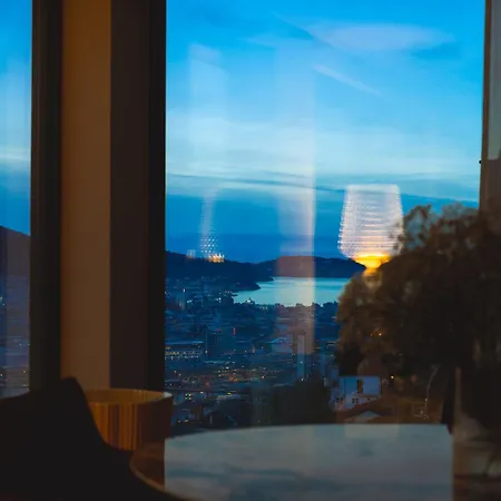アパート Bellevue Penthouse - Exclusive Design ベルゲン