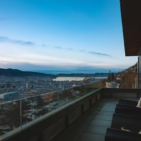 Bellevue Penthouse - Exclusive Design アパート