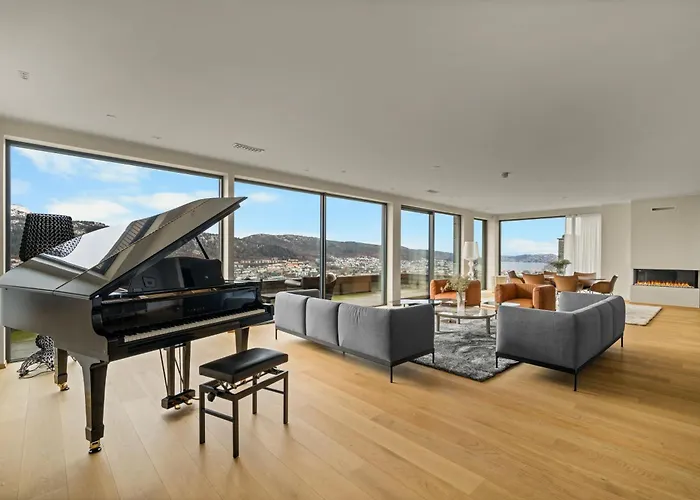 Bellevue Penthouse - Exclusive Design Apartment